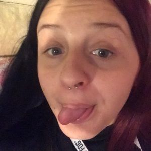 Meet your Posher, Chloe